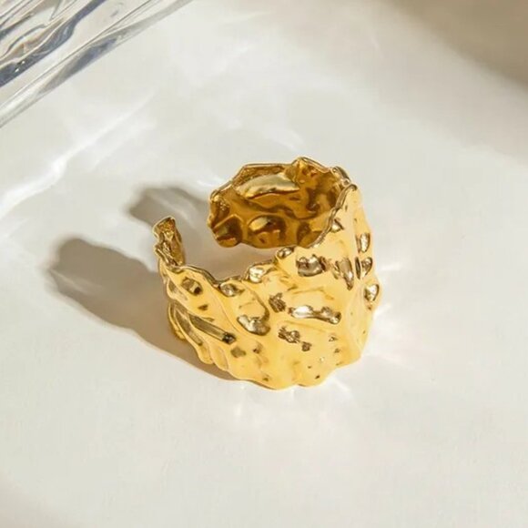 Hammered Pattern 304 Stainless Steel Plating 18K Gold Plated Women's Open Ring - Picture 3 of 6